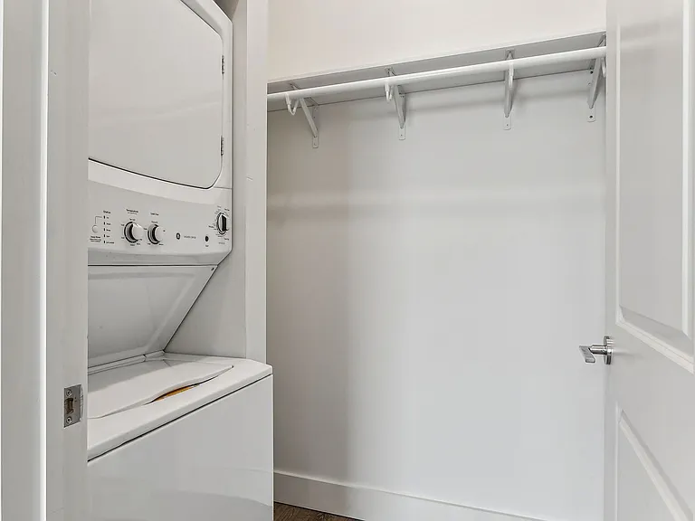 3001 Conti St #304 — Photo 17
