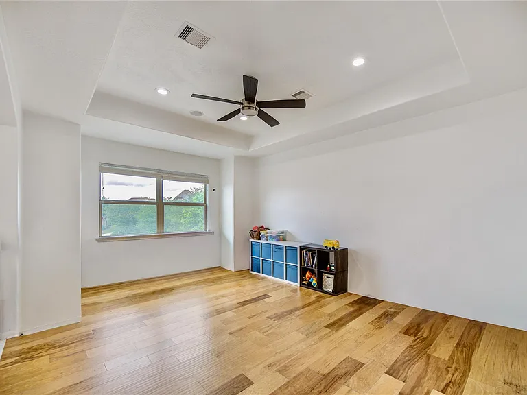 10702 Claythorne Ct — Photo 42