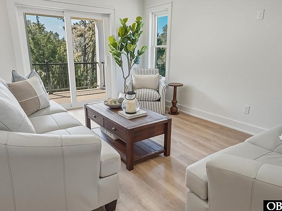 3rd image of 527 W Sothel St Lot 7/8