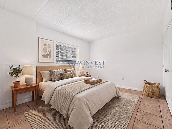 3rd image of 447 NE 125th St #10
