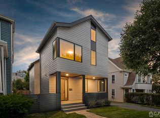 52 Maple St, Princeton, NJ 08542