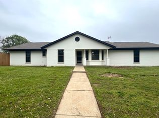 7316 Stonedale Ct, Fort Worth, TX 76182