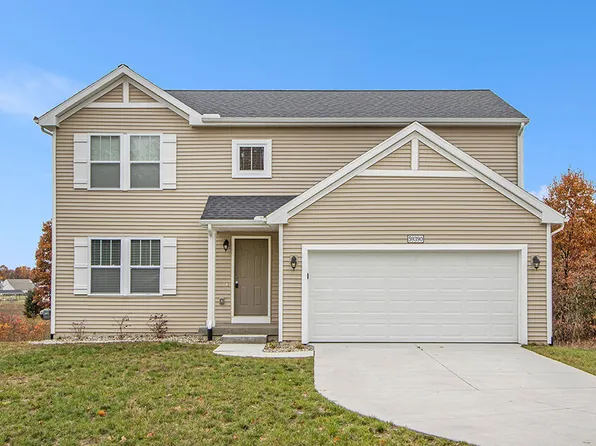 5581 Meadow Ln, Coloma, MI 49038