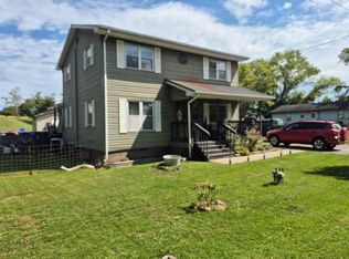 110 Pine Ave, Oak Hill, WV 25901