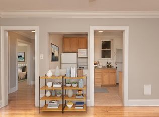 1303 Maple, Evanston, IL 60201