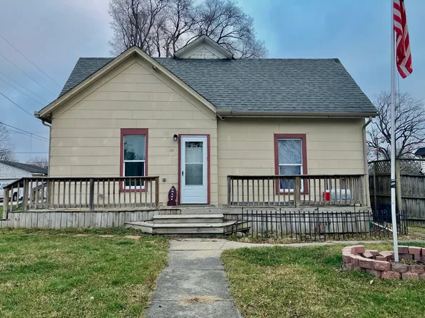 106 W Byron St, Sidney, IL 61877