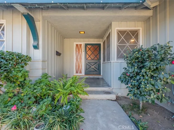 15914 Osborne St, North Hills, CA 91343