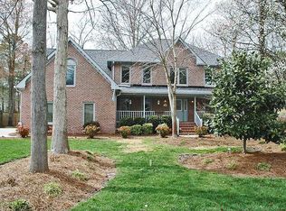 704 Elm Forest Ct, Chesapeake, VA 23322