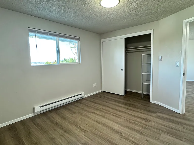 3829 Colby Ave #10 — Photo 9