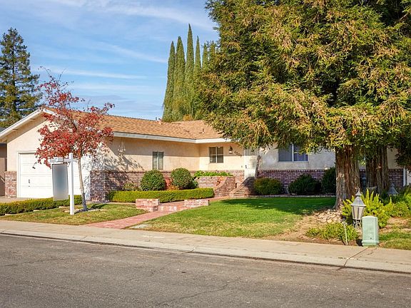 3rd image of 4209 Greenview Dr