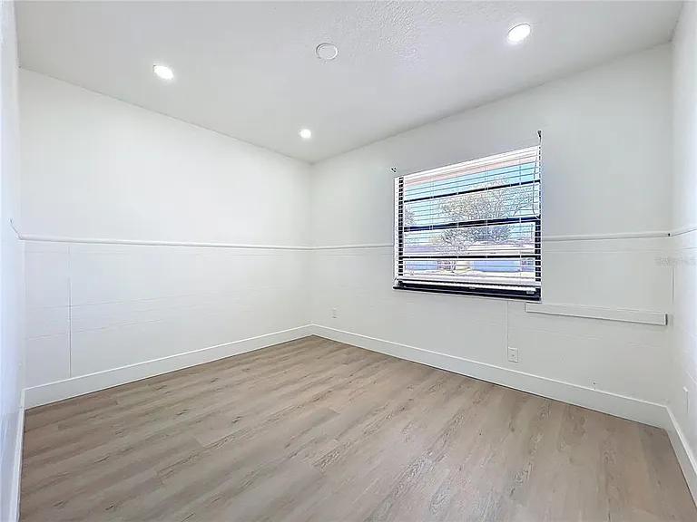 3463 Arnel Dr — Photo 13