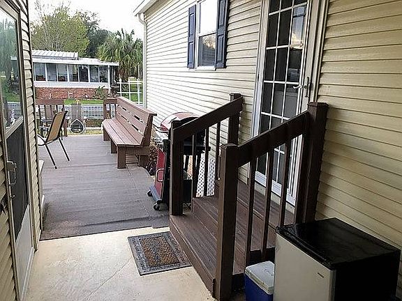 3rd image of 137 S Lake Dr