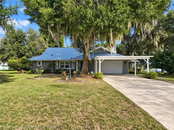 32 Tall Oaks Trl, Lake Placid, FL 33852