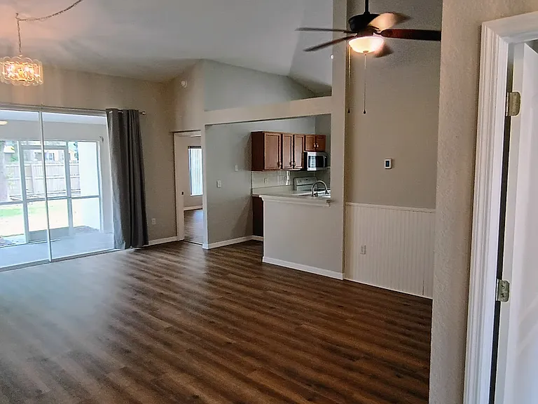 1715 Brookstone Way — Photo 13