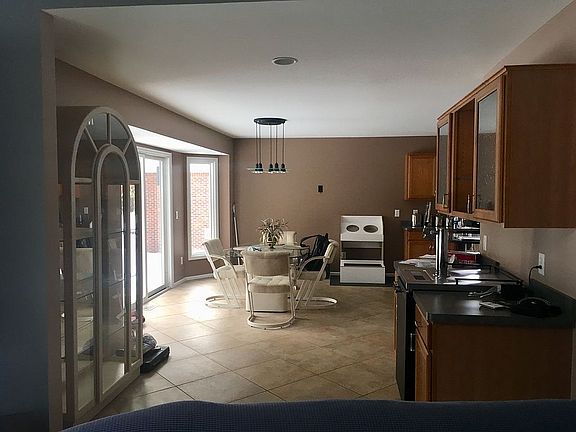 5th image of 54416 Black Cherry Ln
