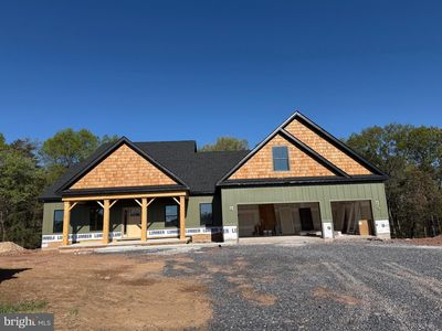 1118 Libbys Ridge Rd, Berkeley Springs, WV, 25411