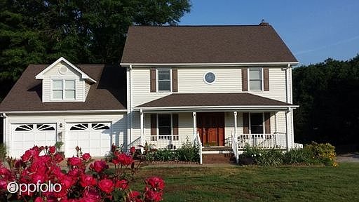 1st image of 300 Monroe Dr