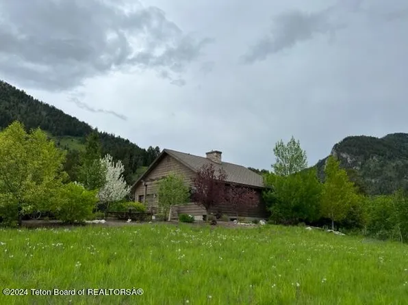 1164 Strawberry Creek Rd, Bedford, WY 83112