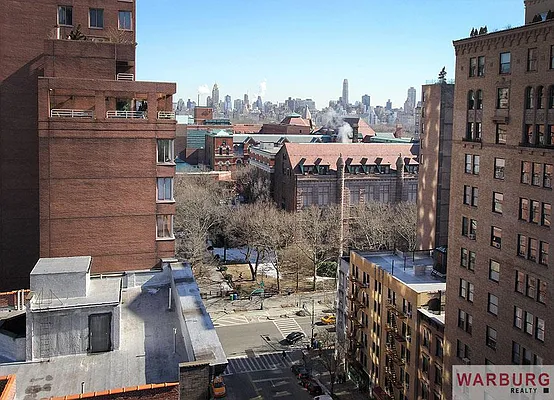 Sold by Warburg | media 20