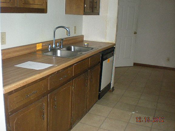5th image of 6045 Woodstone Ct