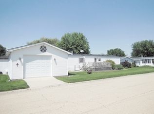 22 Chrissy Dr, Sandwich, IL 60548