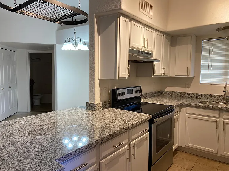 1800 W Elliot Rd #123 — Photo 12