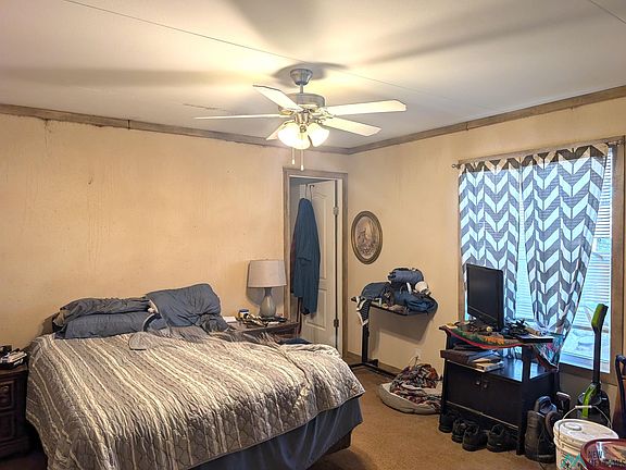 3rd image of 213 N Indio Ave