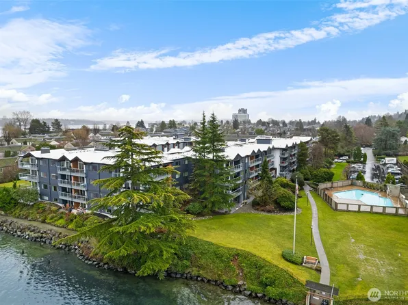 2500 Canterbury Lane E #204, Seattle, WA 98112