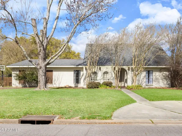 903 Kim Dr, Lafayette, LA 70503