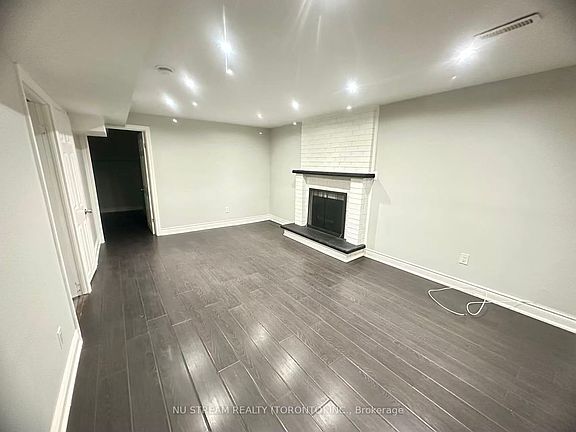 3rd image of 4144 Lastrada Hts