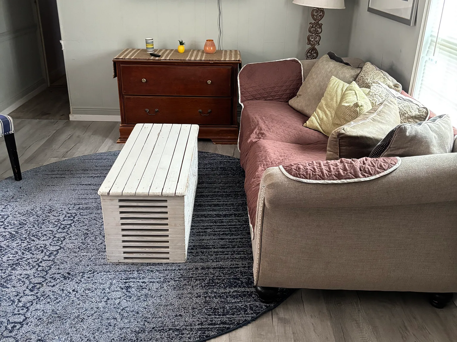 2 bed, 648 sqft, $2,400 — Photo 1