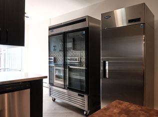 8222 Gateway Blvd NW #16, Edmonton, AB