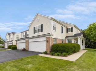 261 Barrett Dr UNIT A, Yorkville, IL 60560