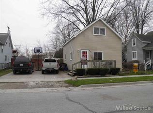 531 Bruce St, Marine City, MI 48039
