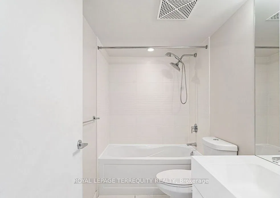2 bed, $2,500 — Photo 4
