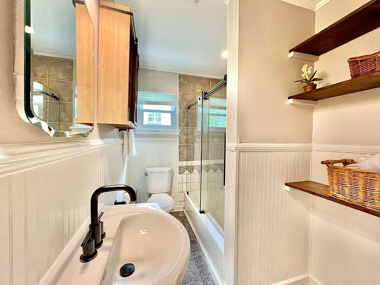 2637 Chesterfield Ave — Photo 12