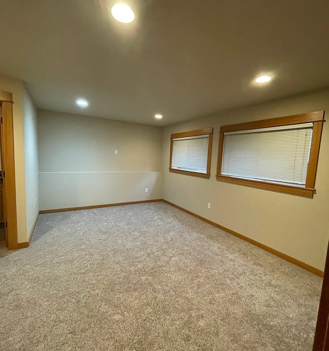 2 bed, 2.5 bath, 1160 sqft, $1,200 — Photo 1