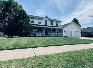 1251 Rita Ln, De Pere, WI 54115