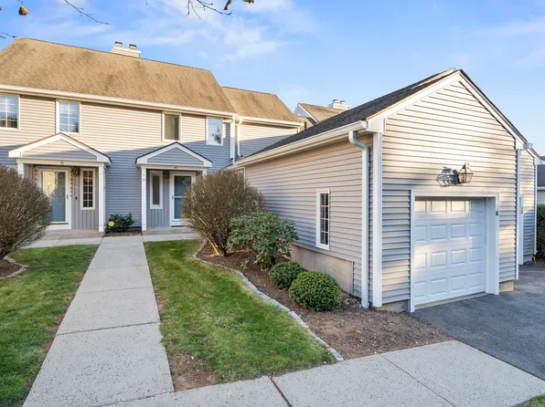 8 Chelsea Lane #8, Glastonbury, CT 06073