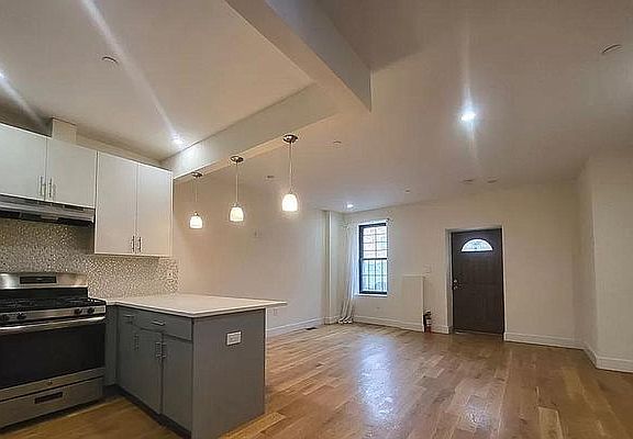 2nd image of 744 Willoughby Ave #1