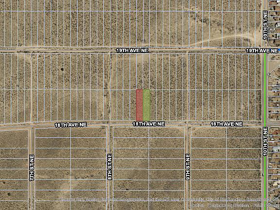 3rd image of 817 & 821 18th Ave NE