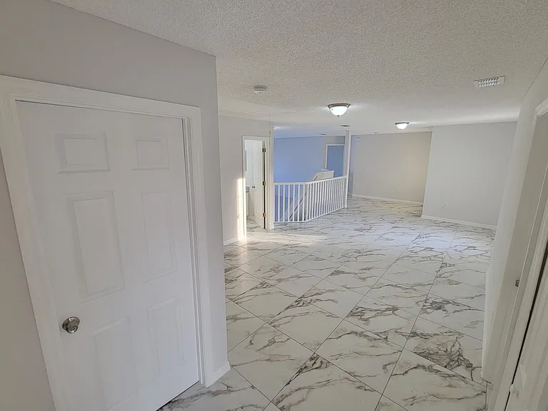 1907 Escambia Ln — Photo 26