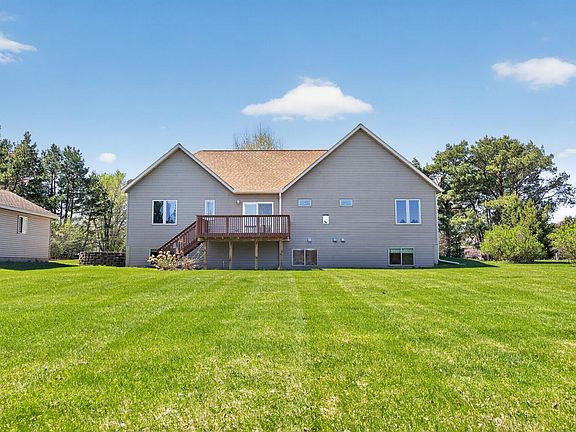 4th image of 31770 Lakeview Dr