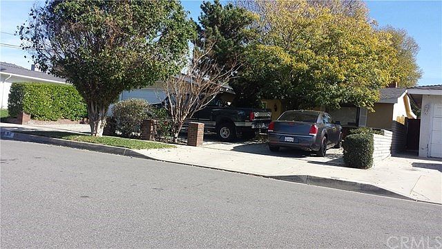 1st image of 262 S Vecino Ave