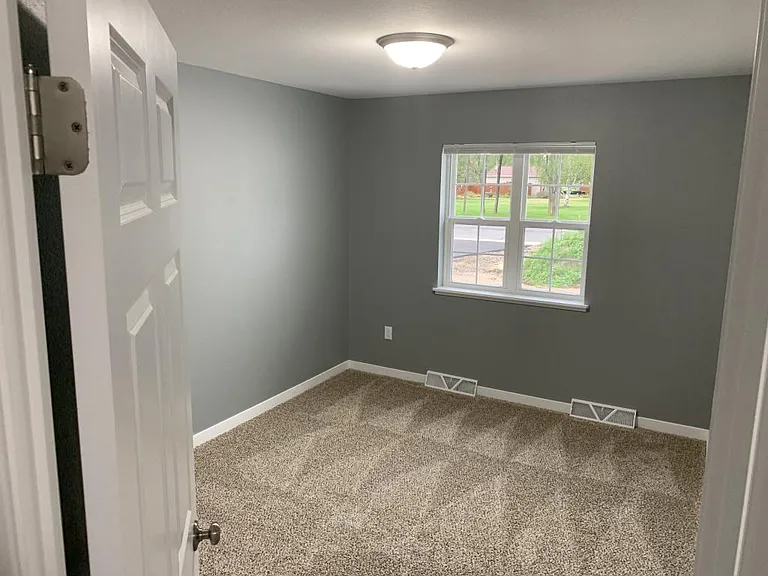 9213 Andrea St — Photo 11