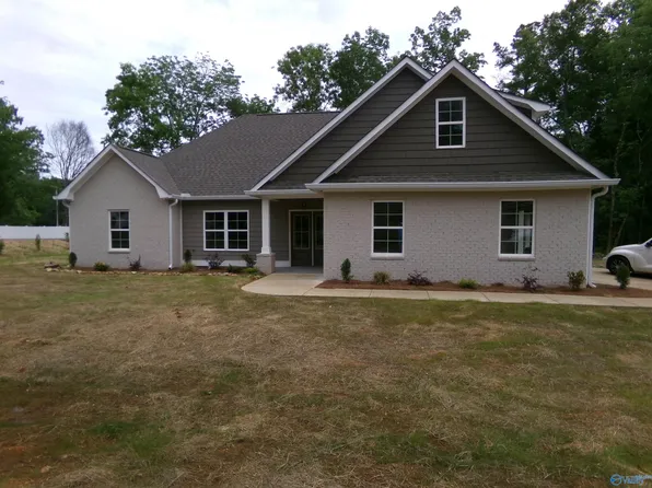 45 Kay Dr, Leesburg, AL 35983