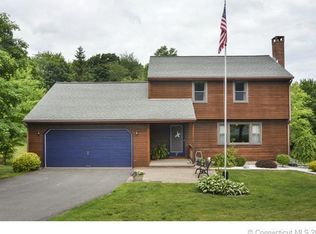 7 Whispering Brook Rd, Berlin, CT 06037