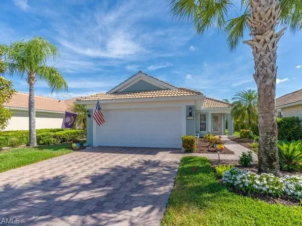 8693 Querce Ct, Naples, FL 34114