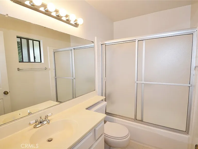 2595 Plaza Del Amo #413 — Photo 16