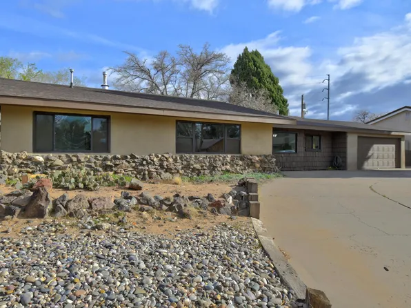 3517 Hendrix Rd NE, Albuquerque, NM 87107